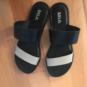 Trendy sandals